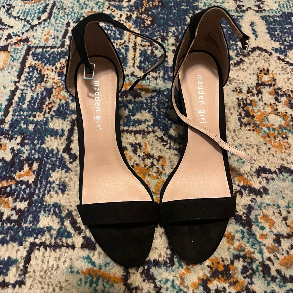 NWOT Madden Girl Black Ankle Strap Heels